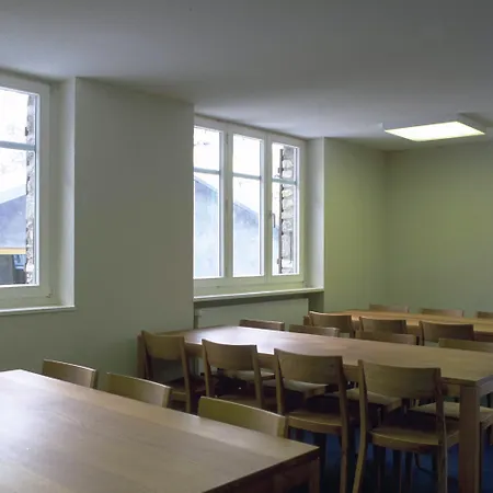 Hostel Youth