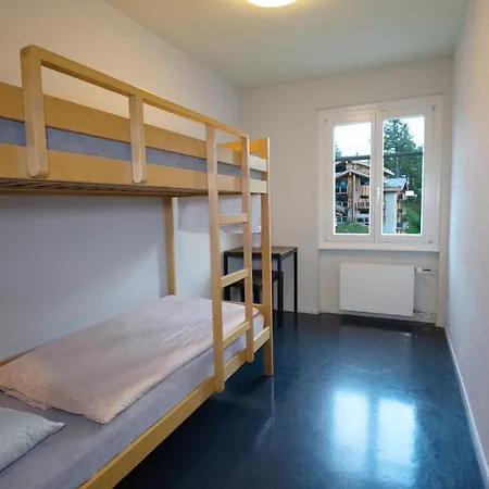 Hostel Youth Ζερμάτ