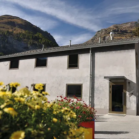 Youth Hostel Ζερμάτ