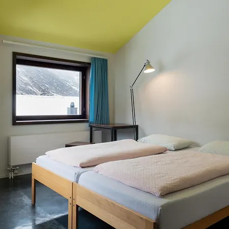 采尔马特青年旅舍 旅馆